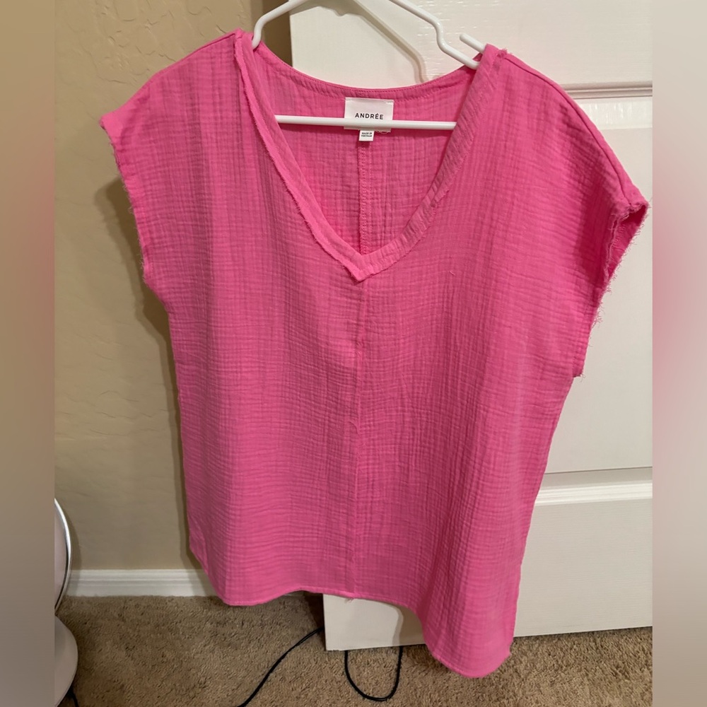 Andree Gauze top